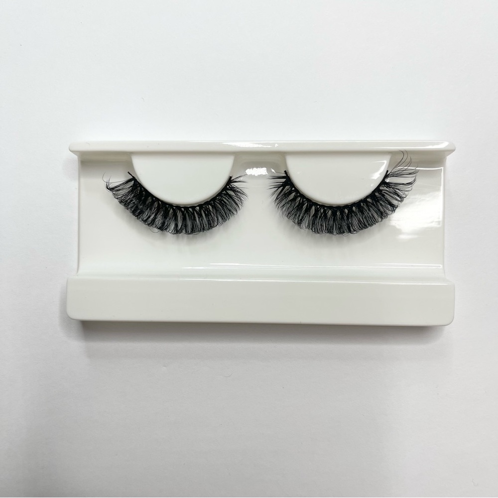 Khloe Lashes